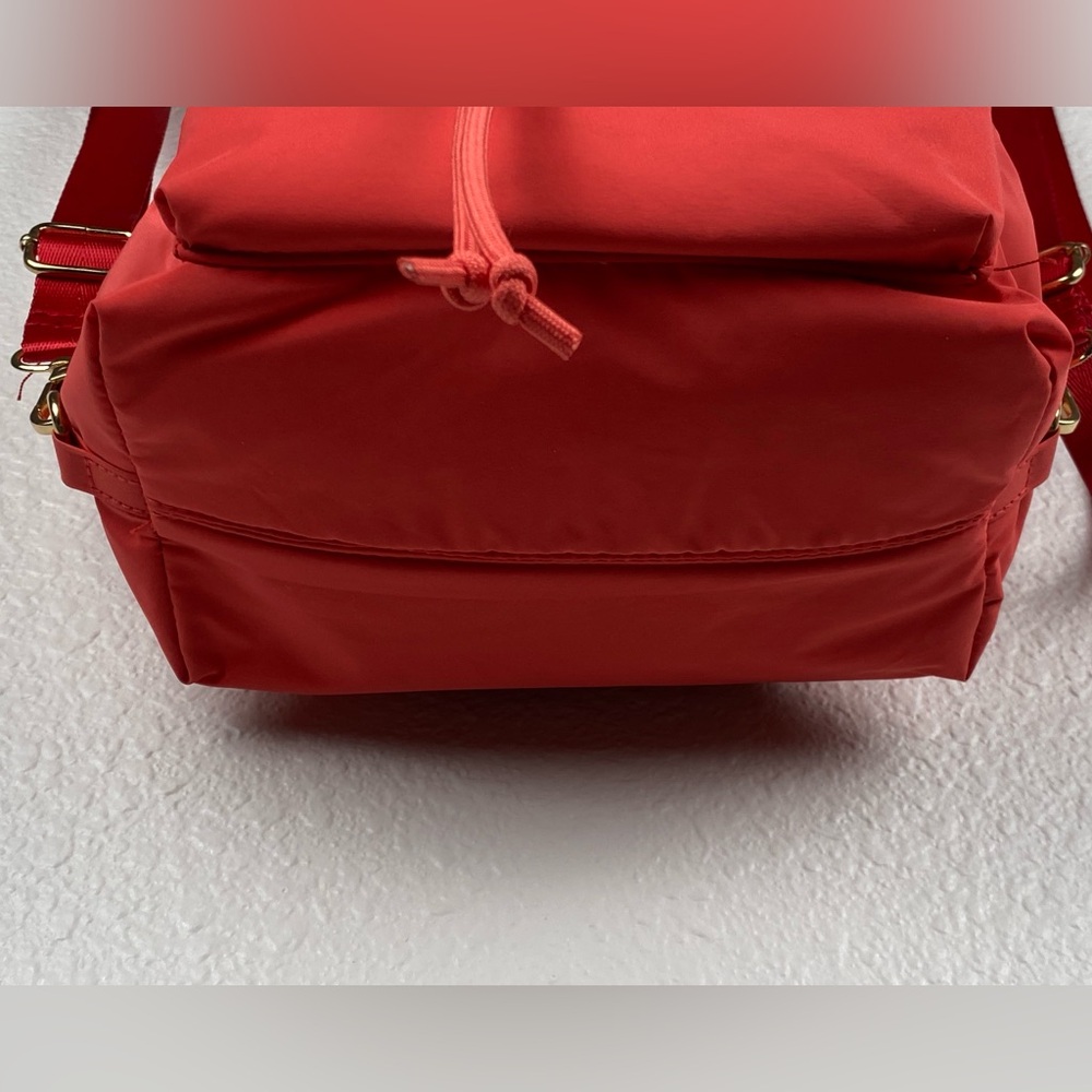 Kedzie Aries Convertible Bucket Bag fade red back pack adjustable straps - Picture 9 of 16